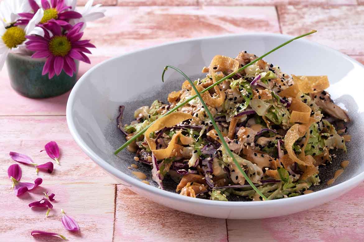 Susamlı Tavuk Salata